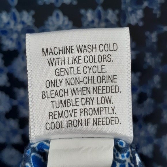 Croft & Barrow Navy Blue Sleeveless Blouse Top Women's Small Shirt - Picture 10 of 10